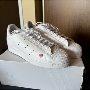 Adidas Superstar Men’s Sneakers